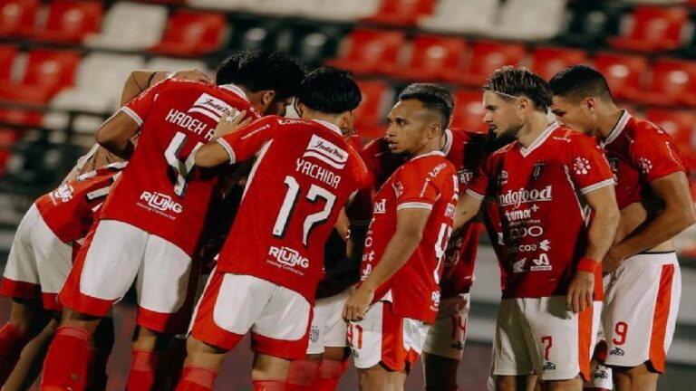 Pelatih Bali United Alihkan Fokus ke Persib Setelah Menang Telak atas PSBS Biak