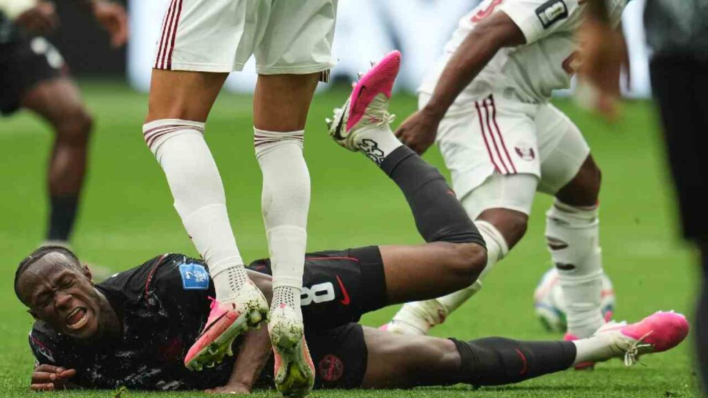 Patahkan Kaki Lawan di Piala Dunia 2026, Pemain Qatar Tunjukkan Sportivitas dengan Meminta Maaf Langsung